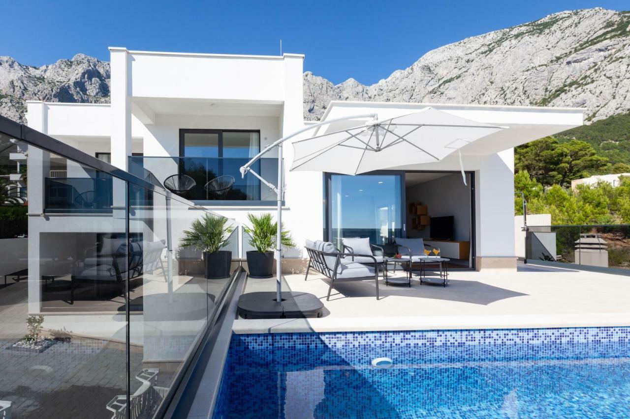 Mira With Fantastic Sea View Villa Makarska